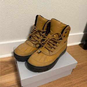 Adidas ACG Hiking Boots Size US 6Y